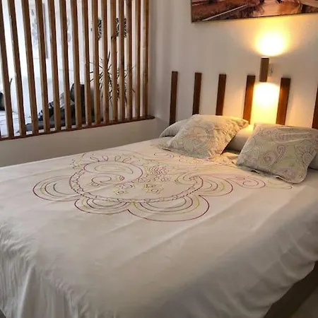 Apartment En Primera Linea De Mar Con Espectaculares Vistas *