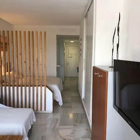 شقة En Primera Linea De Mar Con Espectaculares Vistas أذيخي